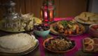 بفعل الحرب الروسية الأوكرانية.. المصريون يودعون ولائم رمضان