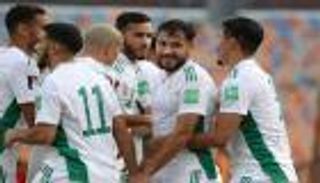 ممنوع الاقتراب أو التصوير.. قرار ناري في منتخب الجزائر قبل موقعة الكاميرون