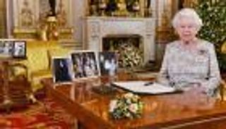 الملكة إليزابيث تبحث عن مرمم لقصر باكنجهام.. الراتب مفاجأة