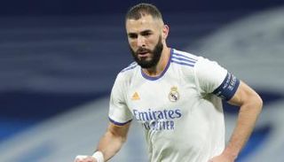 كريم بنزيما مهاجم ريال مدريد