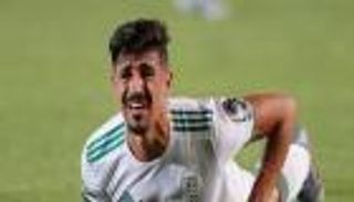 تصفيات كأس العالم.. كيف تعامل بونجاح مع استبعاده من منتخب الجزائر؟
