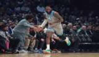 تاريخ جديد في NBA.. ليبرون جيمس يطارد رقم كريم عبدالجبار