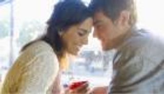 اليوم العالمي للسعادة.. 10 نصائح مهمة لعلاقة زوجية مبهجة