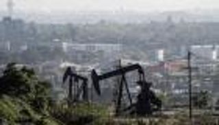 مؤشر أسواق النفط.. ضعف الاستثمارات يمهد لقفزة كبيرة بالأسعار