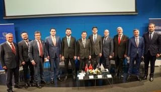 الوفد التركي خلال زيارته للولايات المتحدة