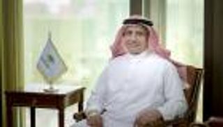 الدولار والدرهم الإماراتي والجنيه المصري.. عملات المدفوعات العربية القوية