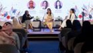 أمهات العالم يشكرن إكسبو دبي على "بهجة احتفالات عيد الأم"