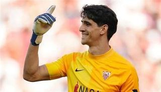 ياسين بونو حارس مرمى إشبيلية