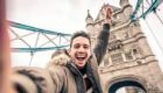 ما أكثر مدن العالم التي يعشق السياح التصوير بها؟.. دبي بالمركز الثاني