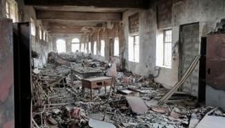 تفجير الأعيان المدنية ممارسات بشعة لمليشيات الحوثي