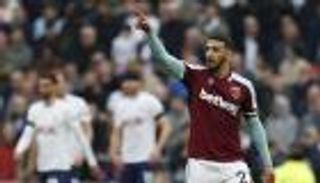 بعد الجزائر.. بن رحمة يتلقى صدمة جديدة من مانشستر يونايتد