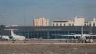 الأول من نوعه منذ عقد.. ثغرات ورسائل هجوم مطار مقديشو