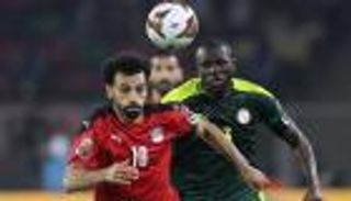 مصر ضد السنغال.. كيروش يدعو "رقم 12" لتعويض محمد صلاح