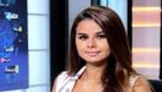 منة عرفة في أول ظهور بعد الانفصال: آسفة شكلي مبهدل (فيديو)