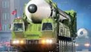 تعرف على "وحش" كوريا الشمالية.. عملاق سلالة "هواسونغ"