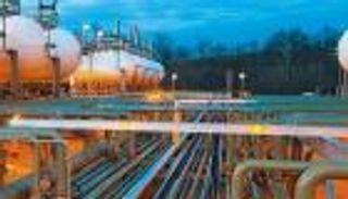 صفقة بايدن.. أوروبا تستبدل الغاز الروسي باتفاق أمريكي