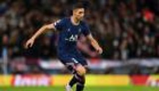 إبراهيموفيتش جديد.. هل ينضم حكيمي لقائمة رحالة كرة القدم؟