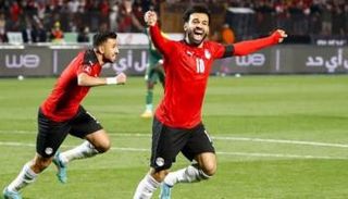 صلاح يحتفل عقب هدف المباراة الوحيد