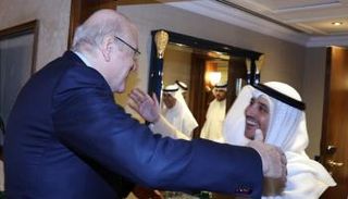 من لقاء ميقاتي الشيخ أحمد ناصر المحمد الصباح .