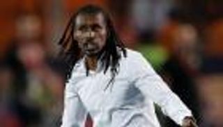 ما علاقة الجزائر؟ مدرب السنغال يحفز "أهم لاعب" أمام مصر