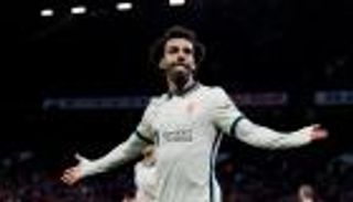 وضع الخطة البديلة.. ماذا لو فشل برشلونة في ضم محمد صلاح؟