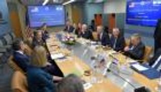 حافظة مستندات أمريكا.. دعم متعدد الأوجه لإسرائيل وفلسطين