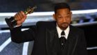 أوسكار 2022.. بعد لكم زميله.. ويل سميث خامس أفريقي ينال أوسكار أفضل ممثل