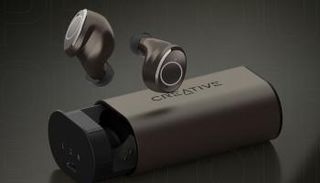 سماعة الرأس اللاسلكية Creative Outlier Pro الجديدة