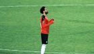 الانتقادات تورط محمد صلاح في فشل ميسي (فيديو)