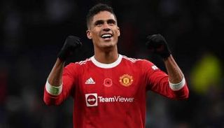 رافائيل فاران لاعب مانشستر يونايتد