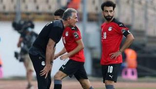 محمد صلاح مع كارلوس كيروش في منتخب مصر