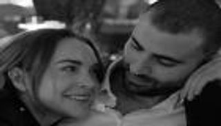 ليندسي لوهان تحتفل بخطوبتها في الكويت.. العريس عربي