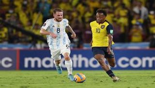 الأرجنتين ضد الإكوادور