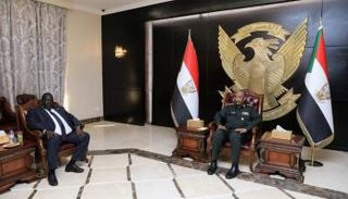 البرهان يستقبل توت قلواك