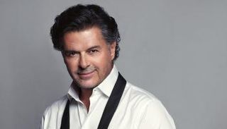 النجم اللبناني راغب علامة