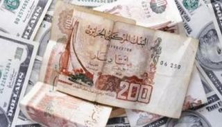 تباين أسعار العملات الأجنبية مقابل الدينار الجزائري