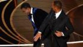 بعد صفعة ويل سميث.. منتج حفل الأوسكار يكشف مفاجأة جديدة