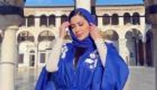 نسرين طافش تستقبل رمضان بإطلالة مختلفة.. عباية وحجاب (صور)