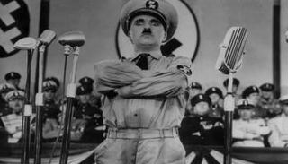 الفنان البريطاني الراحل تشارلي شابلن