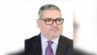 "راسل" والحروب النووية ومستقبل الإنسانية 