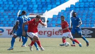 الأهلي والهلال 