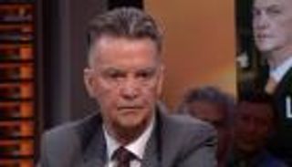 ظهور مؤثر.. لويس فان جال يكشف كواليس إصابته بالسرطان