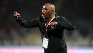 بيتسو موسيماني مدرب الأهلي المصري