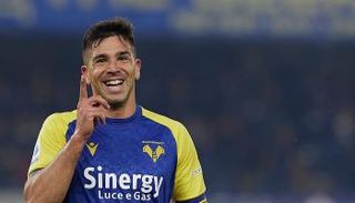 جيوفاني سيميوني مهاجم هيلاس فيرونا