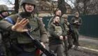 "بوتشا" عقدة في حبل التفاوض.. رئيس أوكرانيا ينسف بقية الأمل