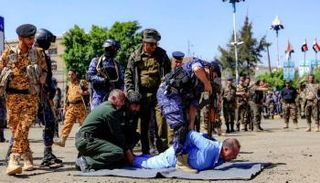 إعدام الحوثيين مختطفين العام الماضي بصنعاء.. أرشيفية