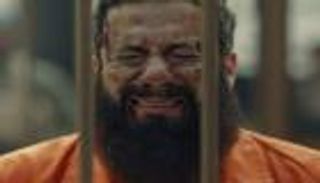 مسلسل "العائدون".. محمد فراج يخطف الأنظار في مشهد حرق "أبومصعب"