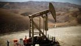 أسعار النفط اليوم.. برنت يرتفع إلى 107.84 دولار للبرميل