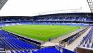 الدوري الإنجليزي.. شكوى جماعية تضع أقدم الأندية على حافة الهبوط