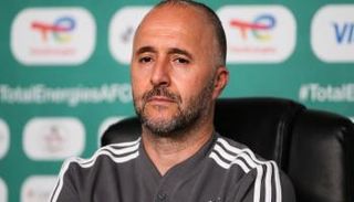 جمال بلماضي مدرب منتخب الجزائر